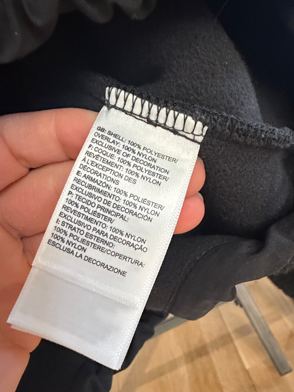 The North Face Black Sherpa Fleece Jacket - Picture 6 of 7